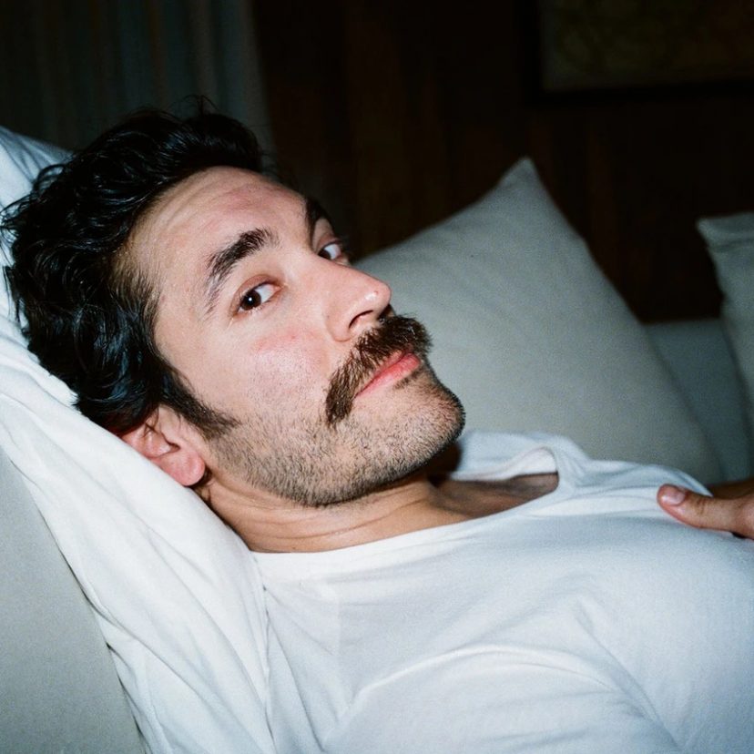 000010050010_48b5cd1c-d332-452e-89f1-83bd1238600c_1272x1275_crop_center_jpg